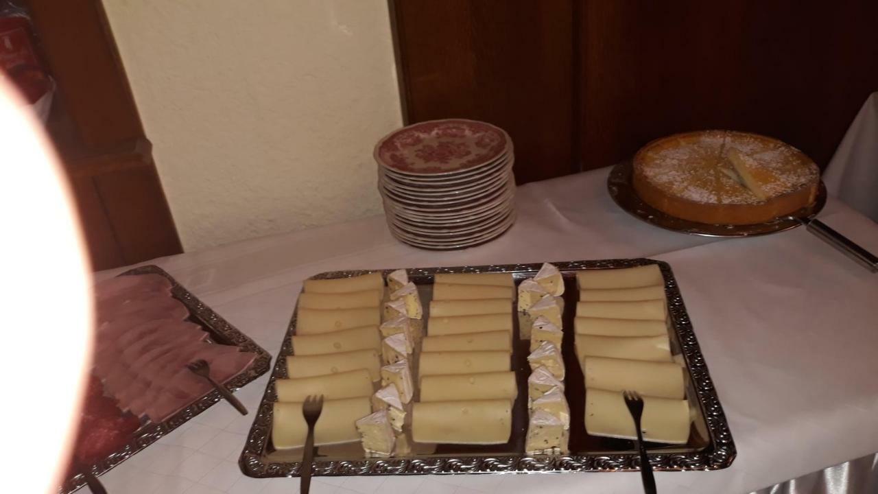 Pottensteiner Stuben Pension Gasthof ภายนอก รูปภาพ